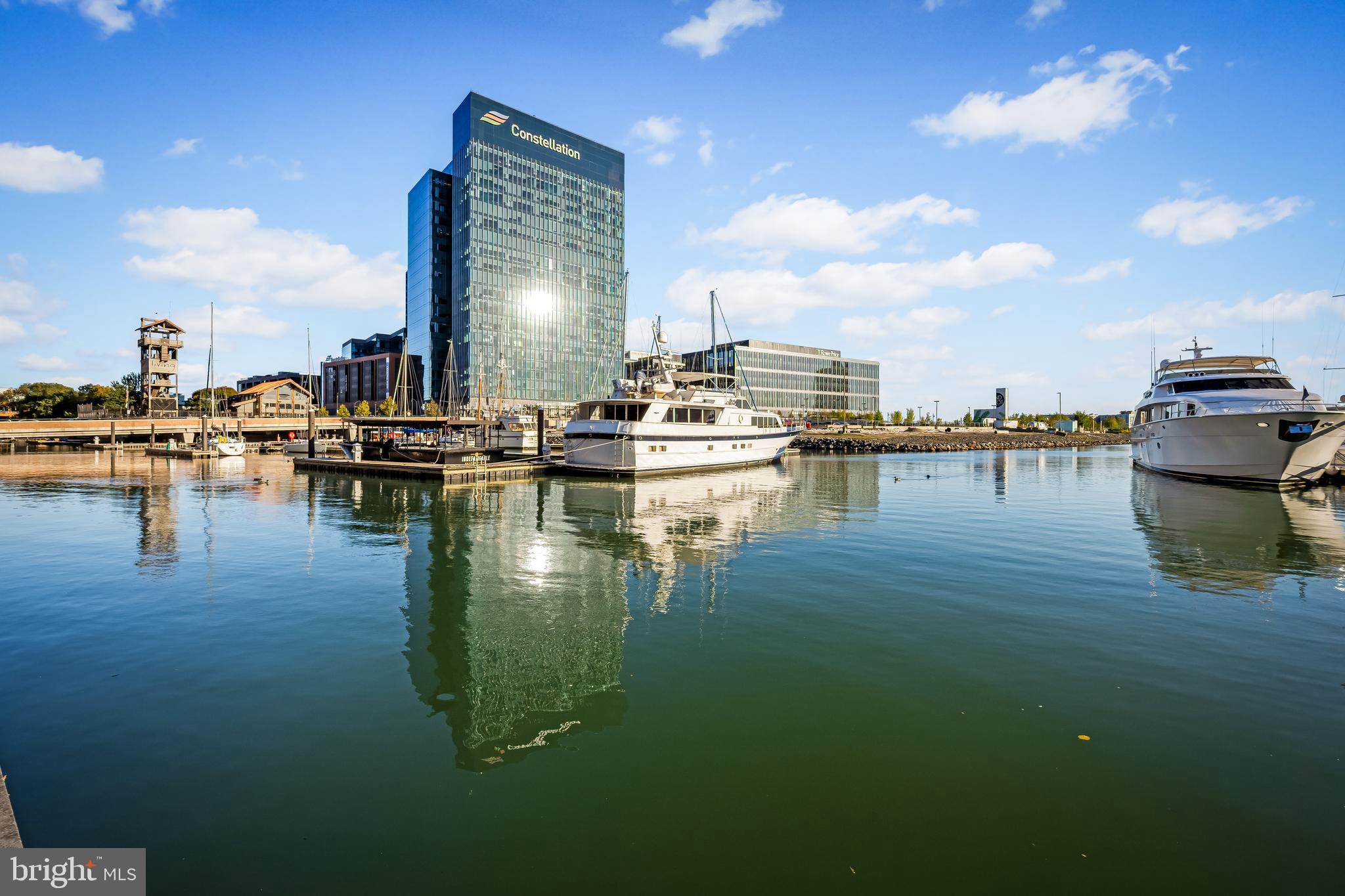 HARBOR EAST - Residential