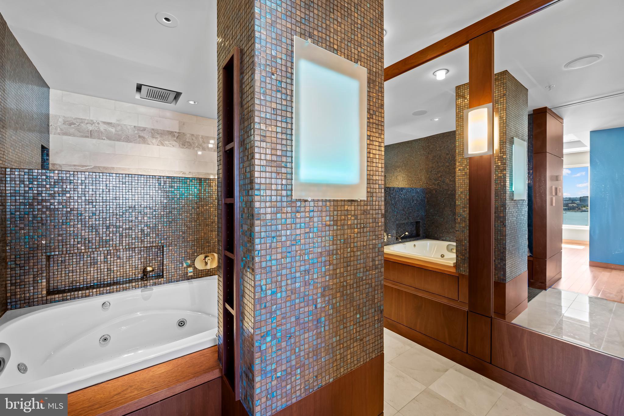 HARBOR EAST - Residential