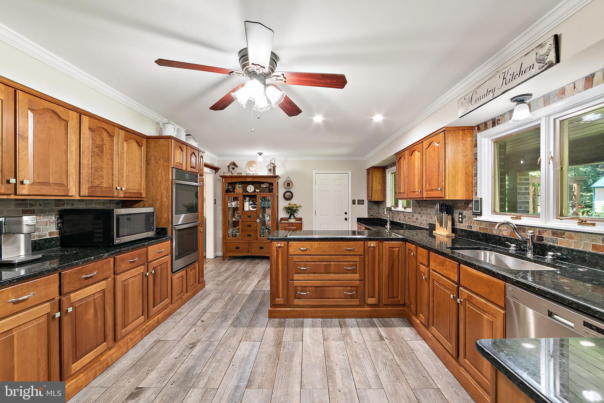CARTER'S RUN EST - Residential