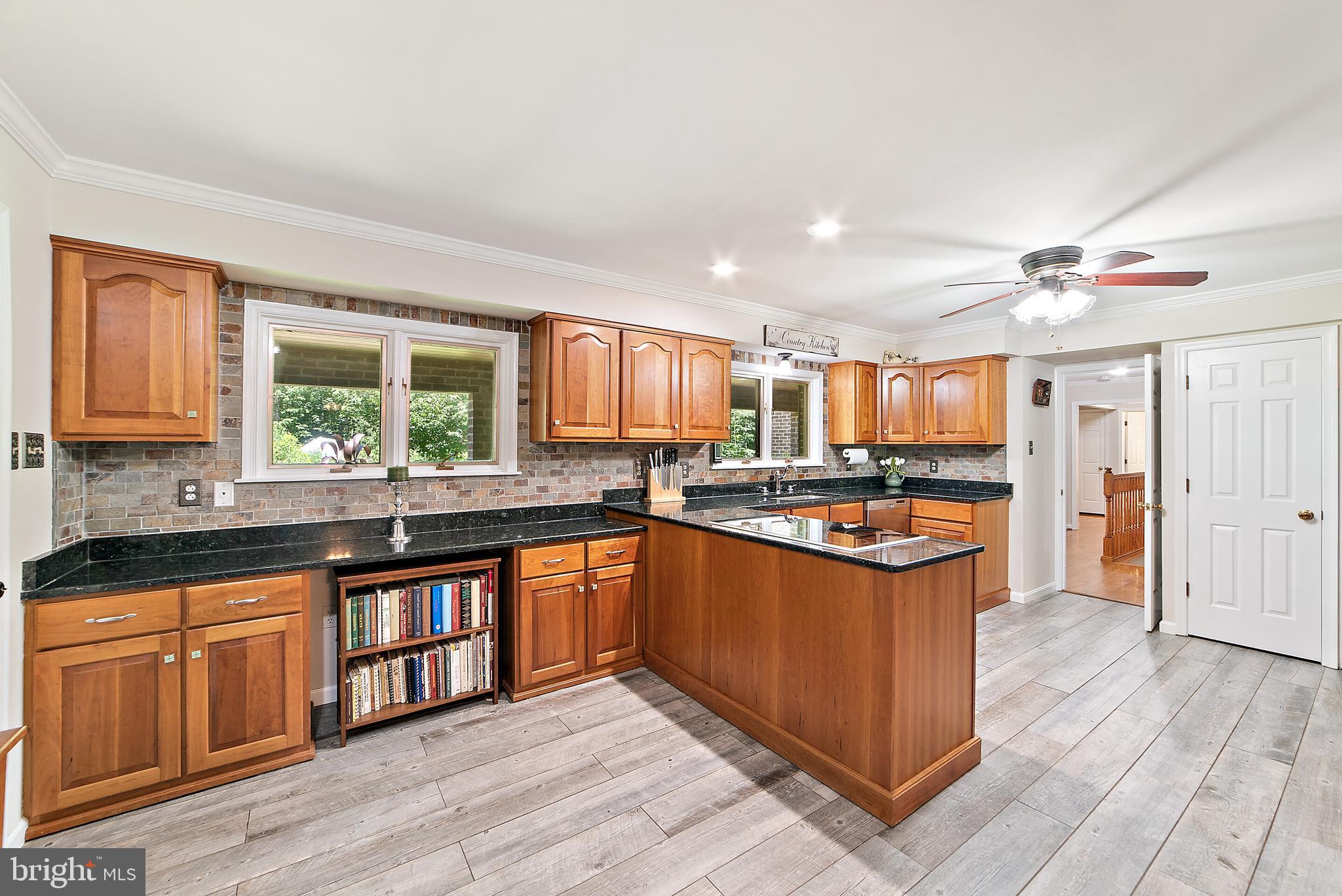 CARTER'S RUN EST - Residential