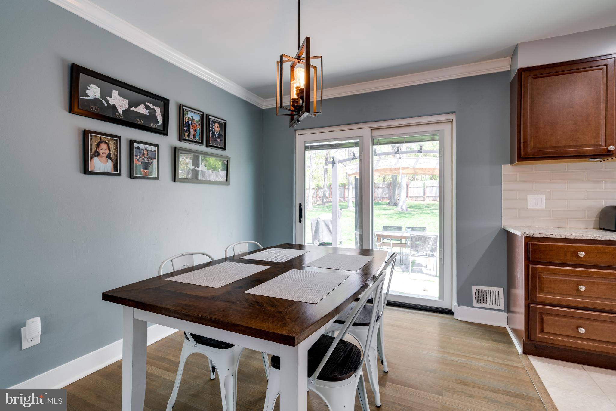 WEST SPRINGFIELD - Residential