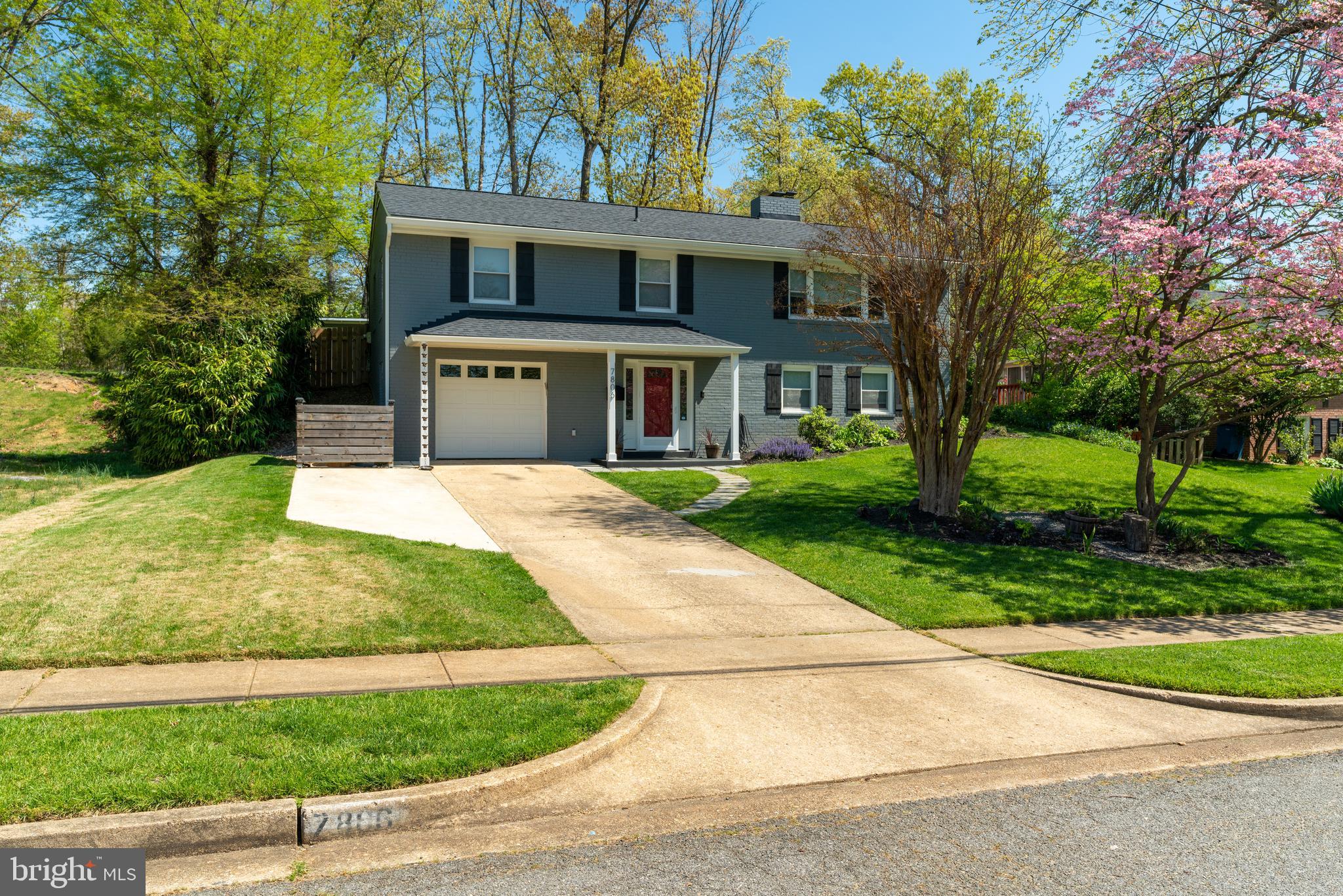 WEST SPRINGFIELD - Residential