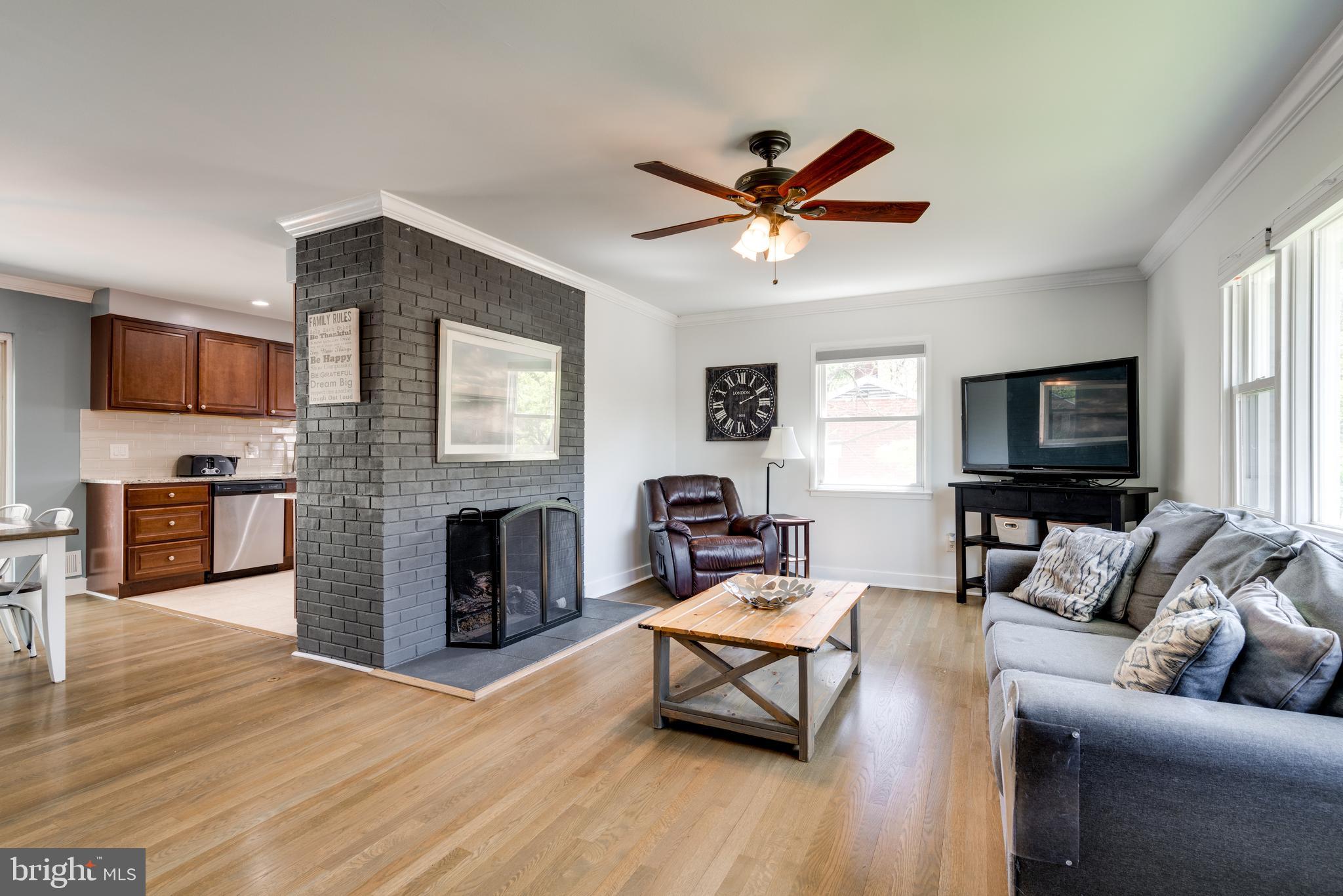 WEST SPRINGFIELD - Residential