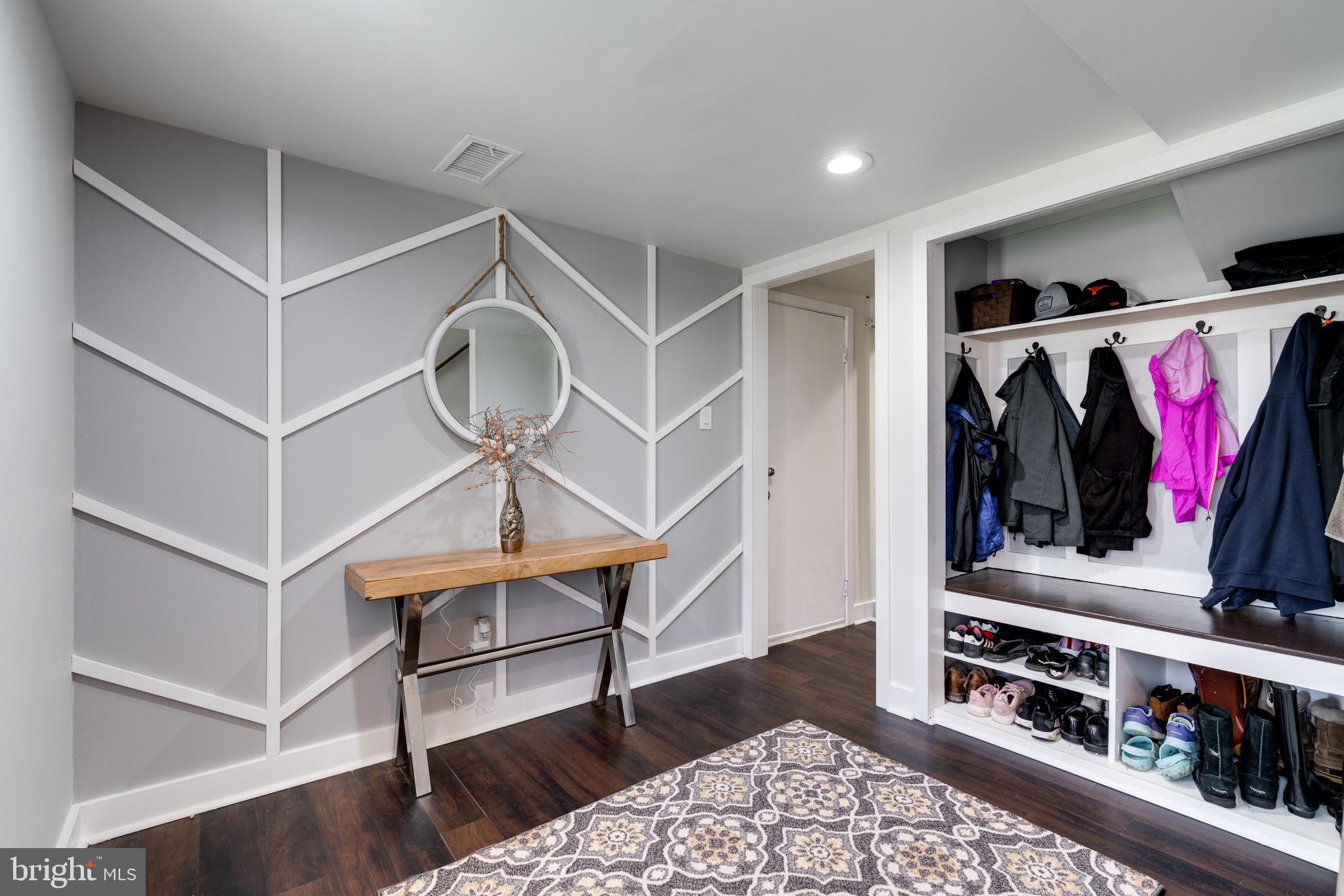 WEST SPRINGFIELD - Residential