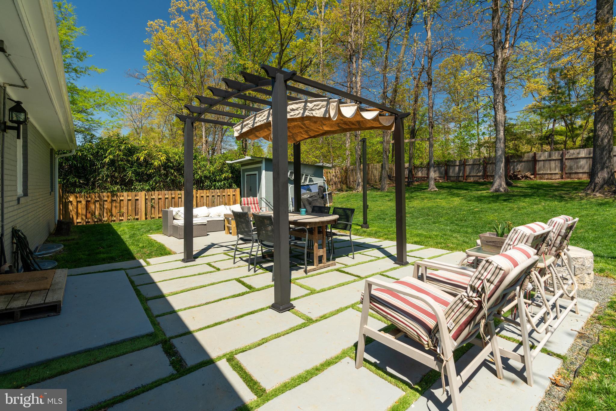 WEST SPRINGFIELD - Residential