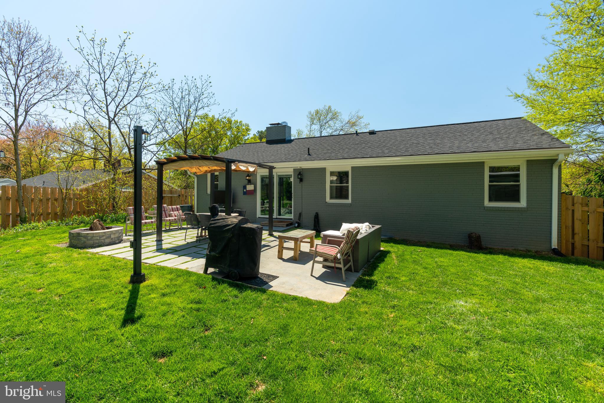 WEST SPRINGFIELD - Residential