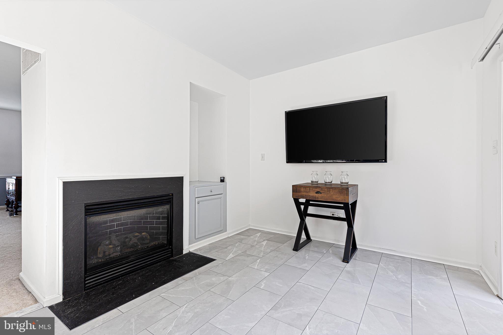 BRENNAN ESTATES - Residential