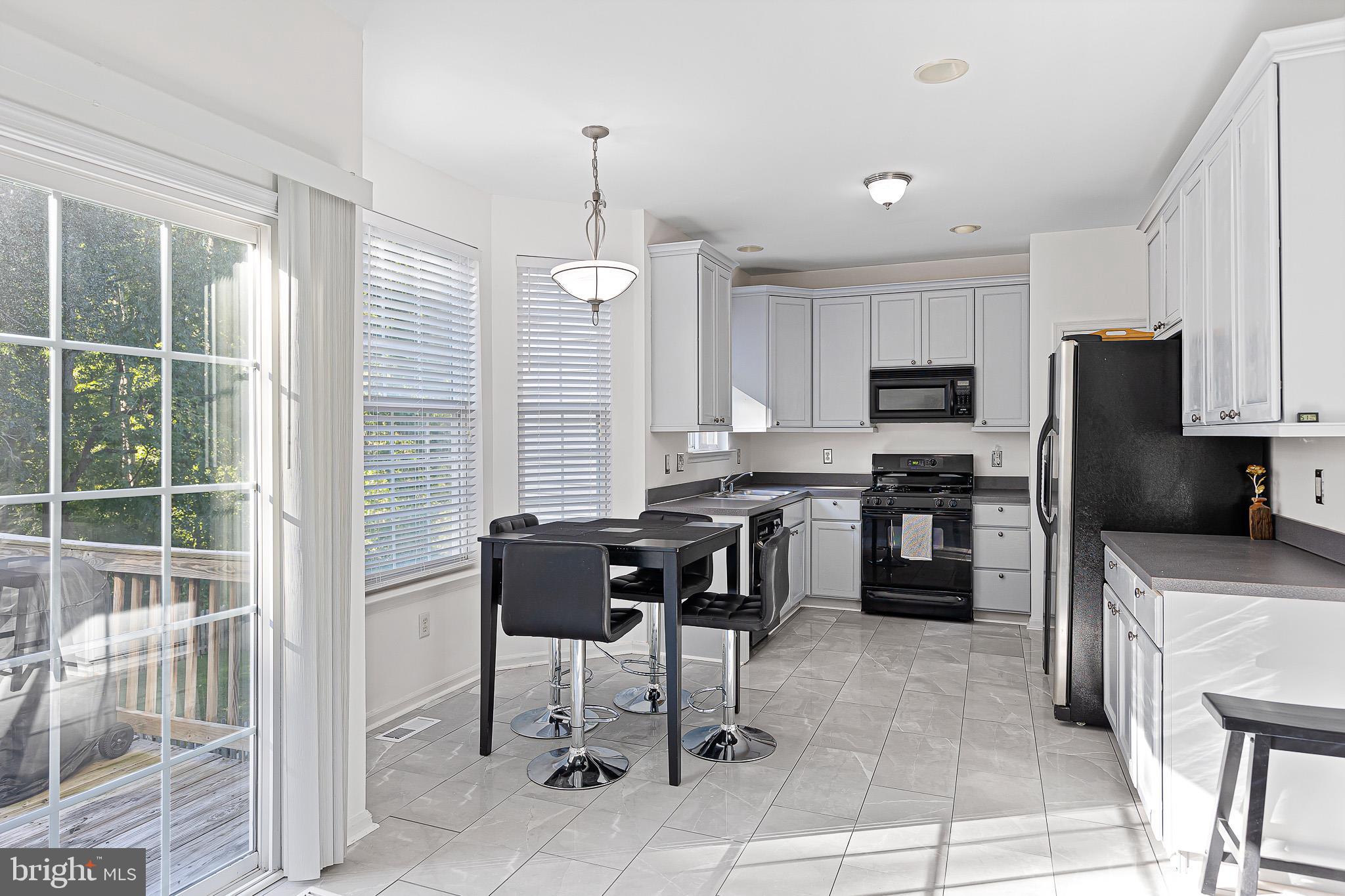 BRENNAN ESTATES - Residential