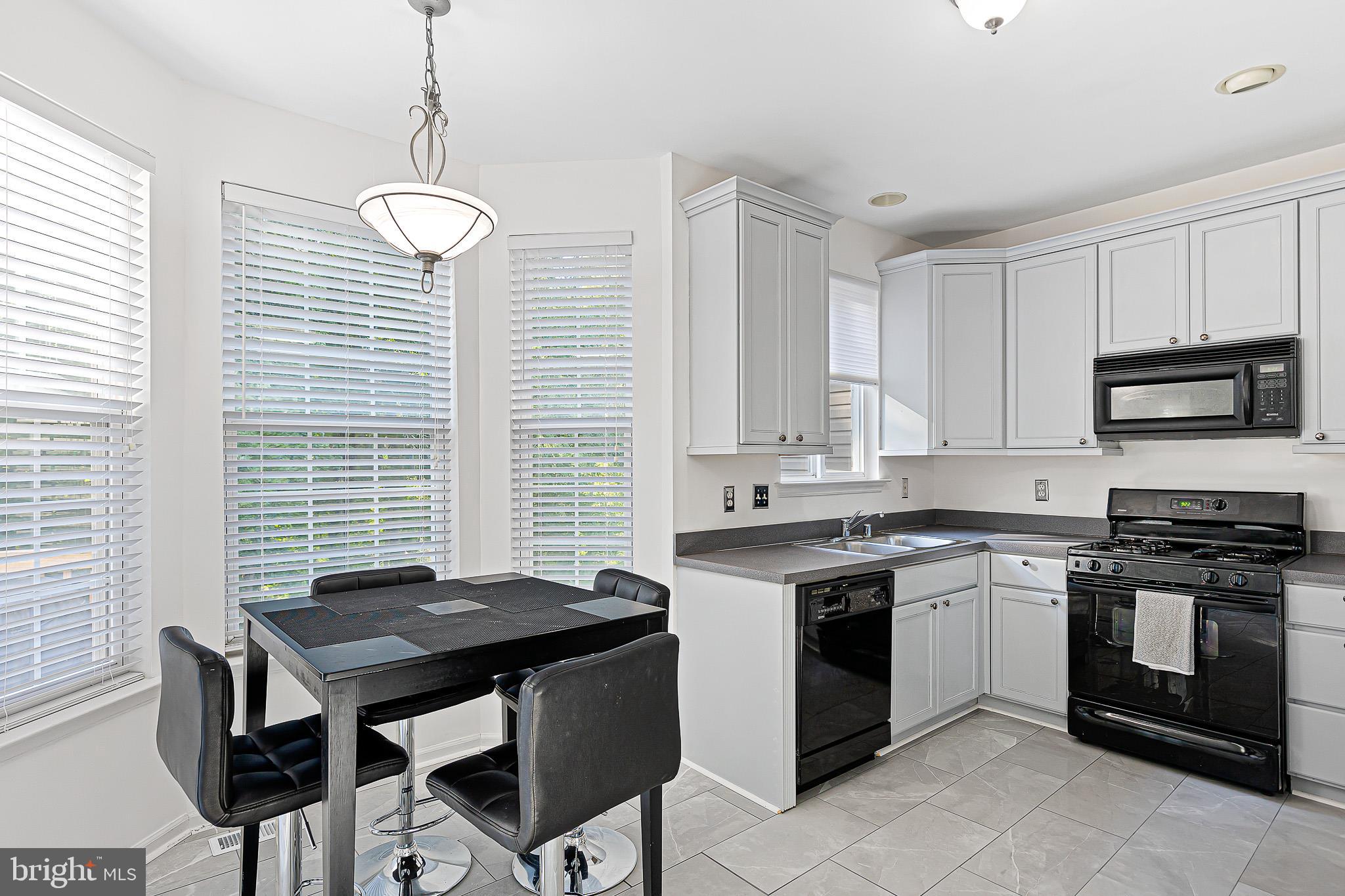 BRENNAN ESTATES - Residential