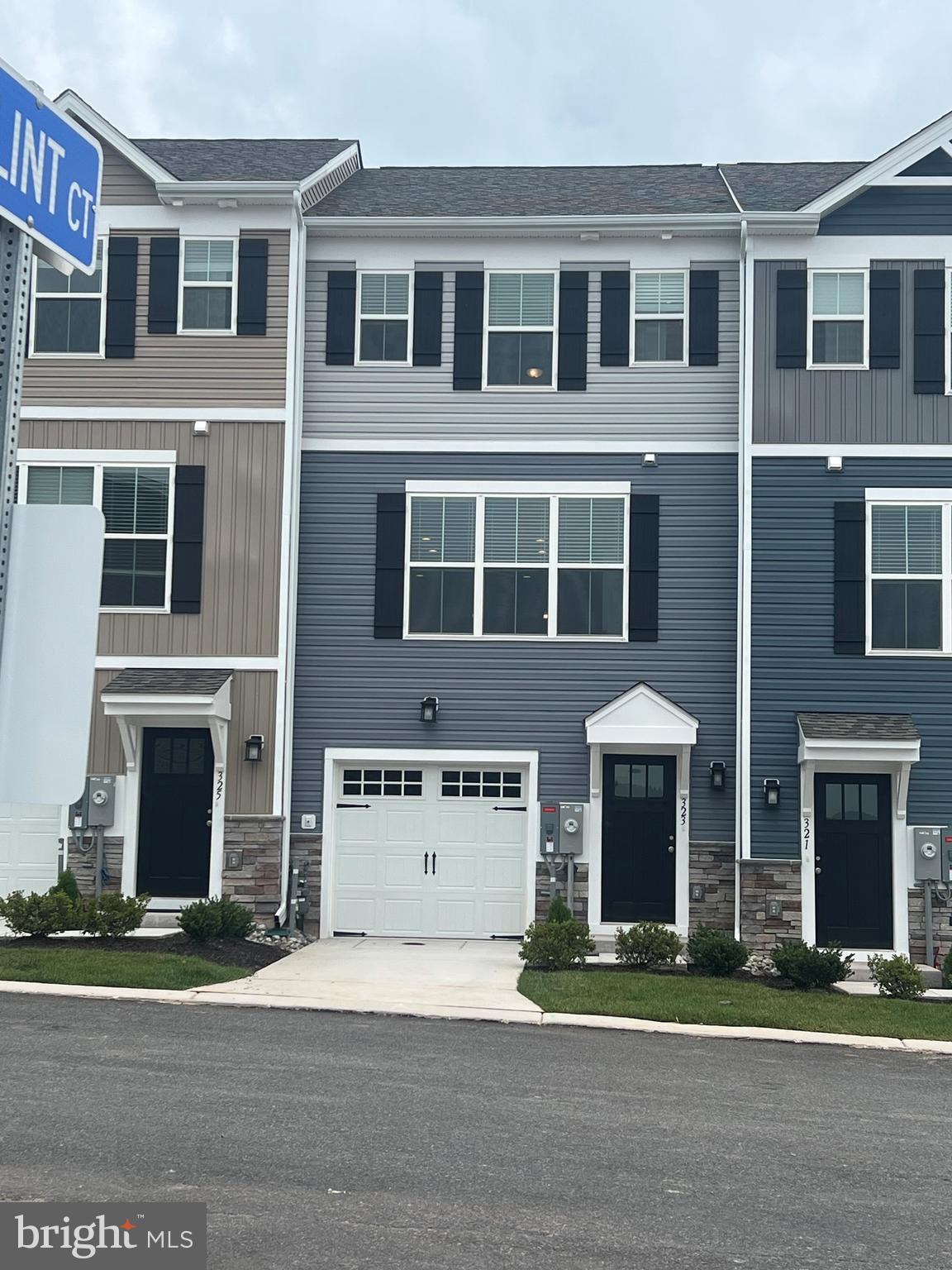 QUICK MOVE IN -
3 bedroom townhome w/ 1 car garage, 3 full baths, & 1 half bath w/ 4' x 3' composite deck w/steps to backyard . Situated adjacent to established single family home community and within walking distance to Mariner Point Park. This affordable home is perfect for someone looking for water access to boat, fish, or to enjoy outings with family and friends. A cozy home with low maintenance so that you can enjoy your free time or for the busy professional. MODEL LOCATED AT 315 SEAR COURT, JOPPA, MD. 21085 TO VIEW HOME.