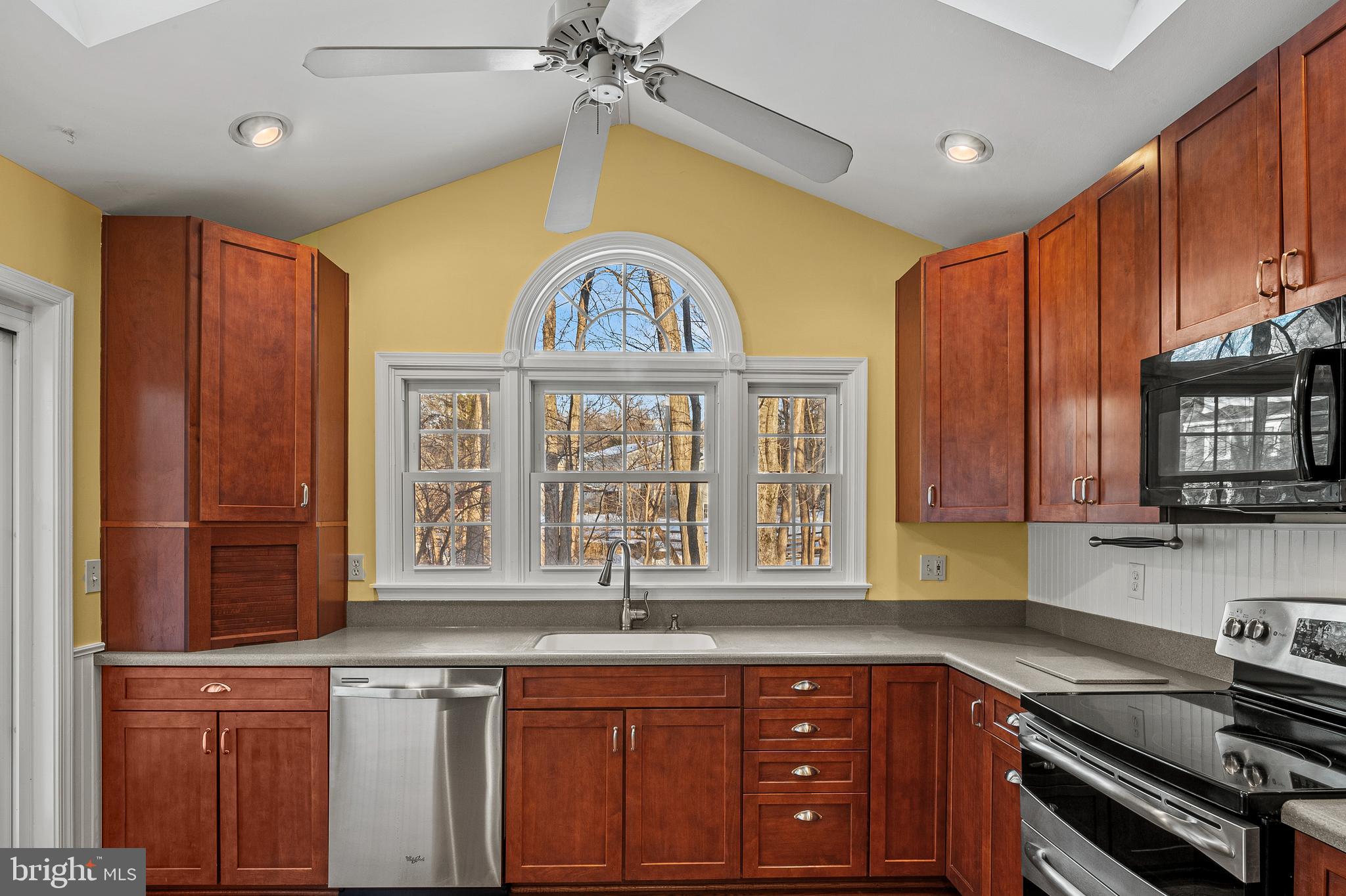 GLENMONT - Residential