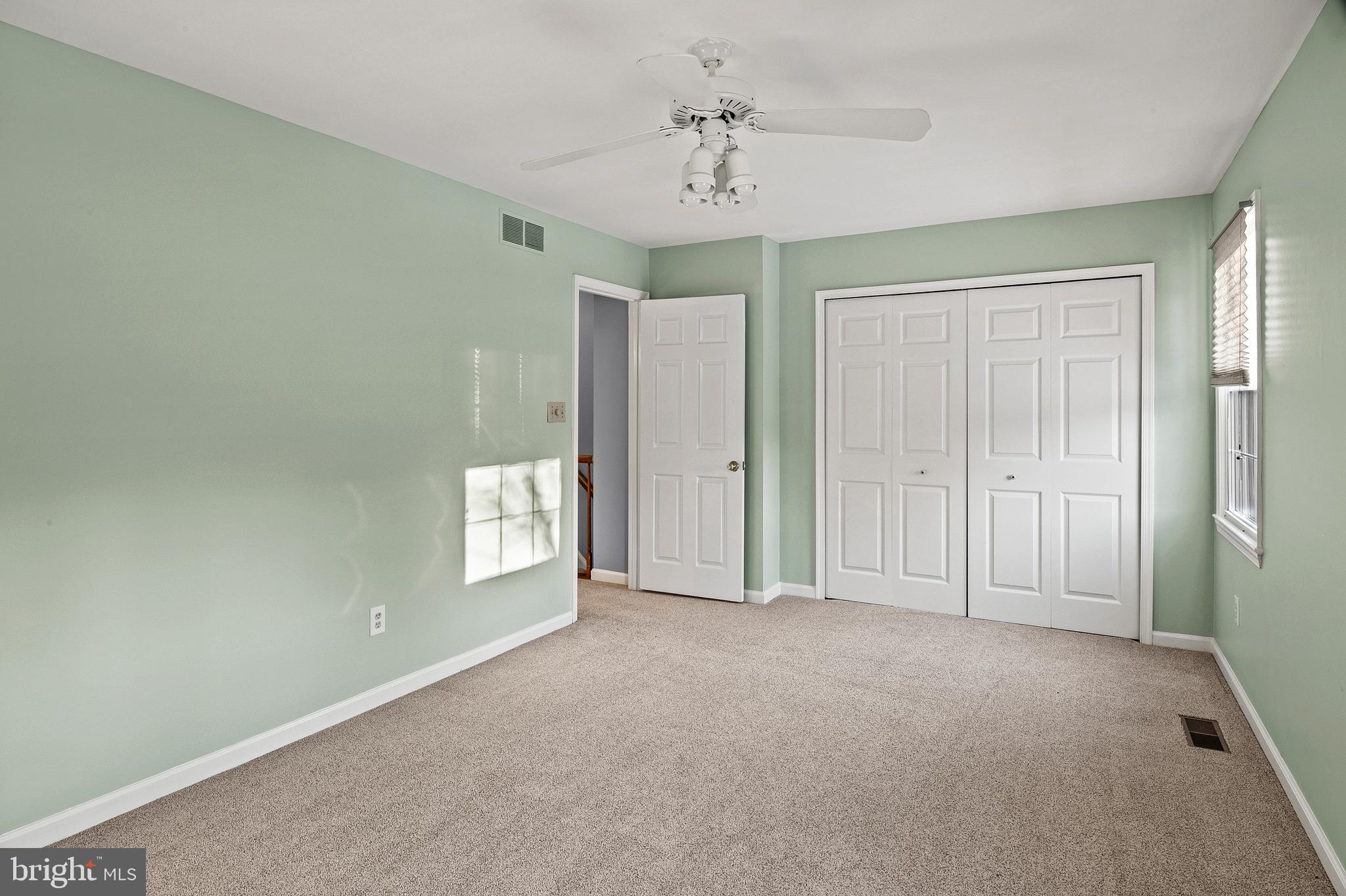 GLENMONT - Residential