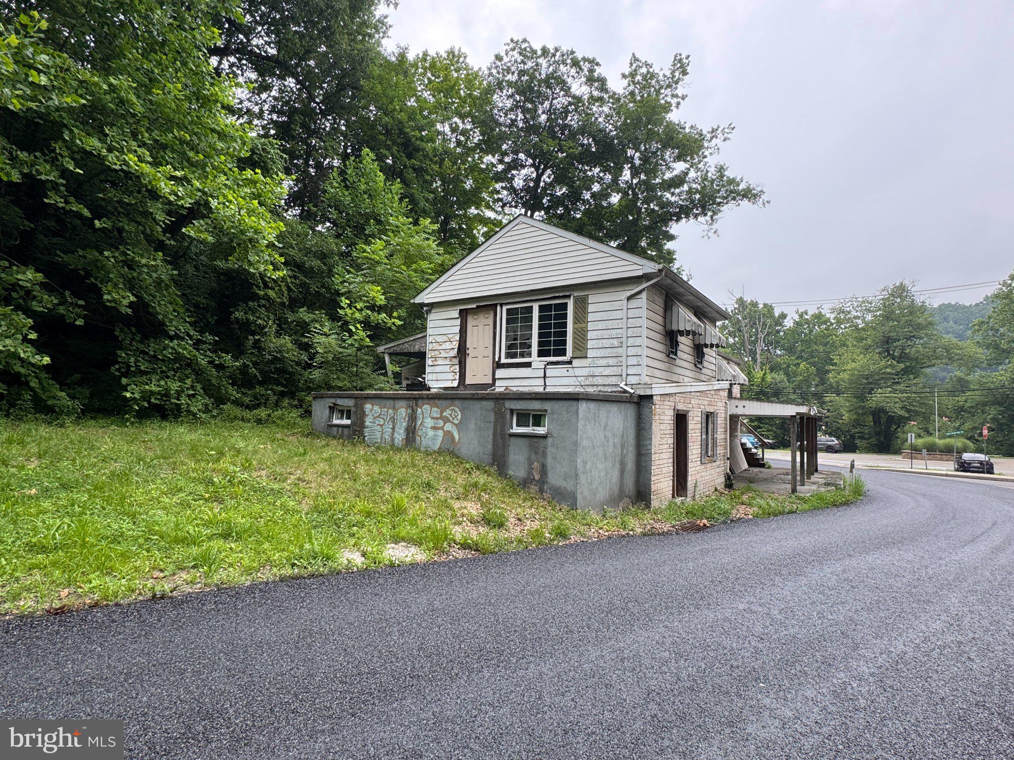 492 HEPHZIBAH ROAD