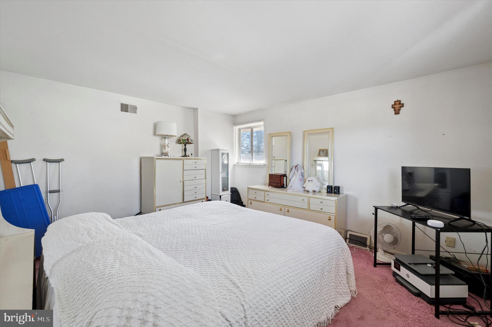 WOODBROOK - Residential