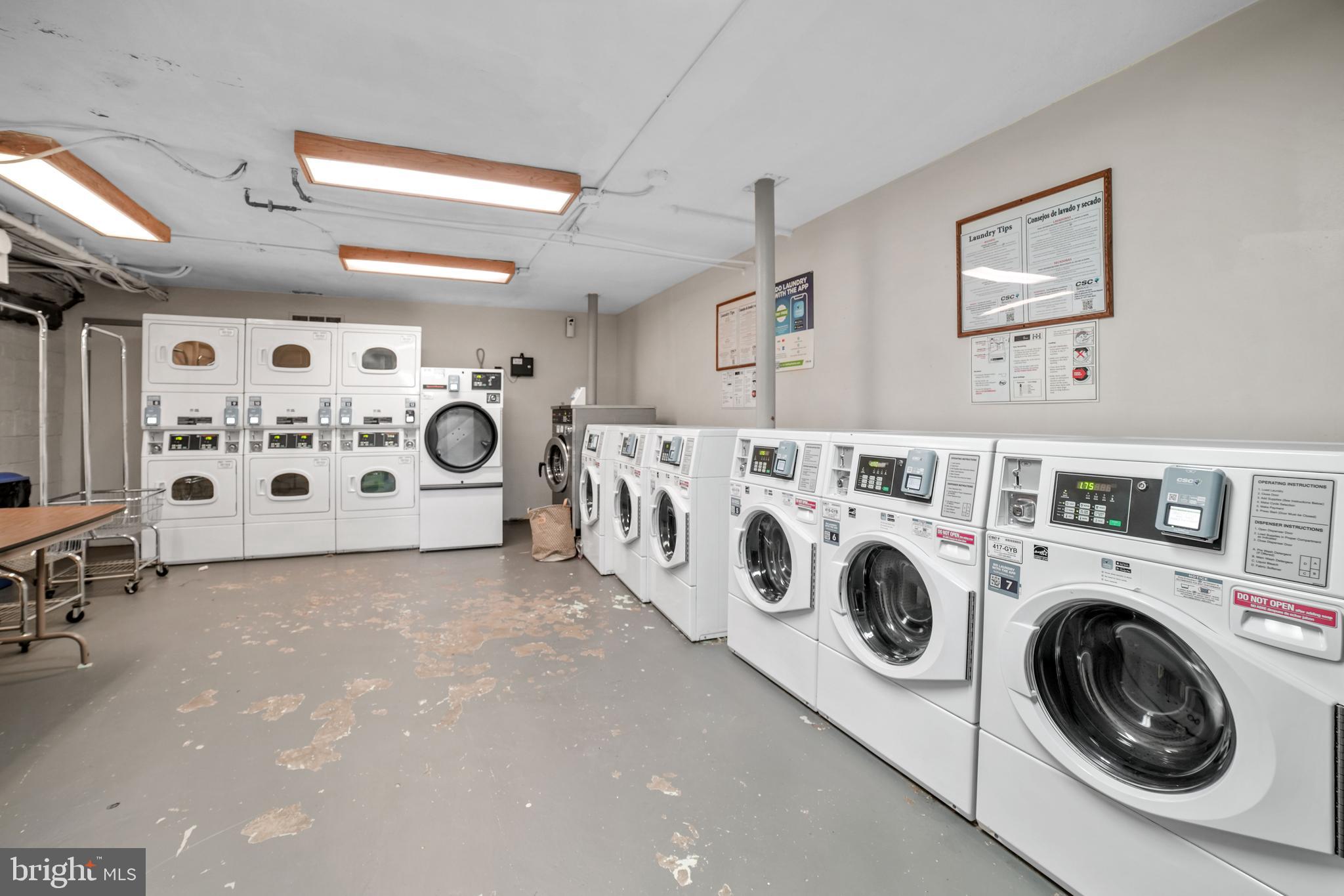 ROCK CREEK VILLAGE CONDOMINIUMS - Residential