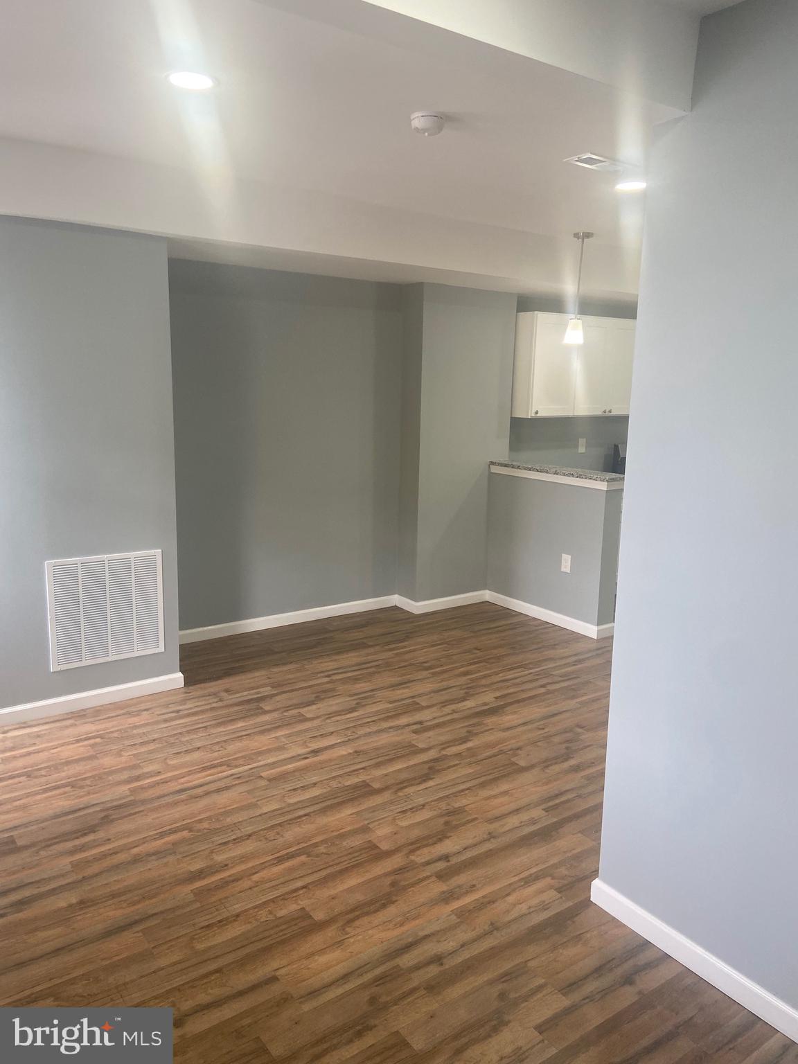 ROSEMONT - Residential Lease