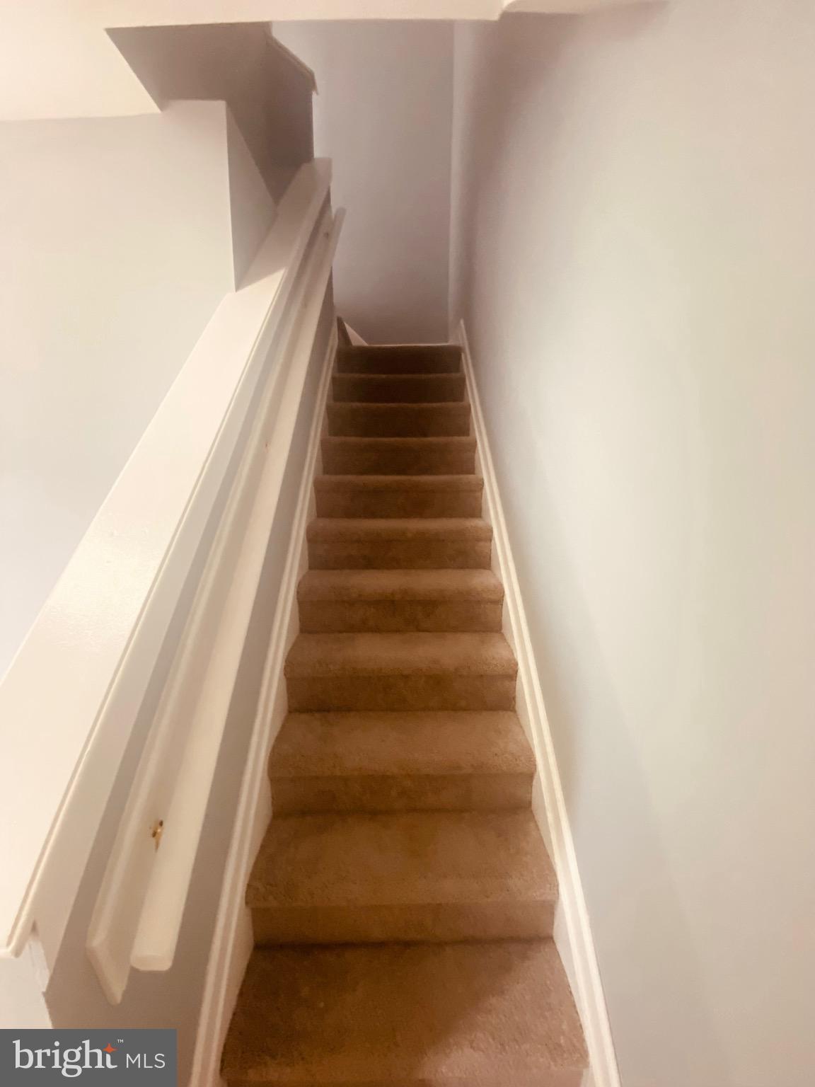 ROSEMONT - Residential Lease