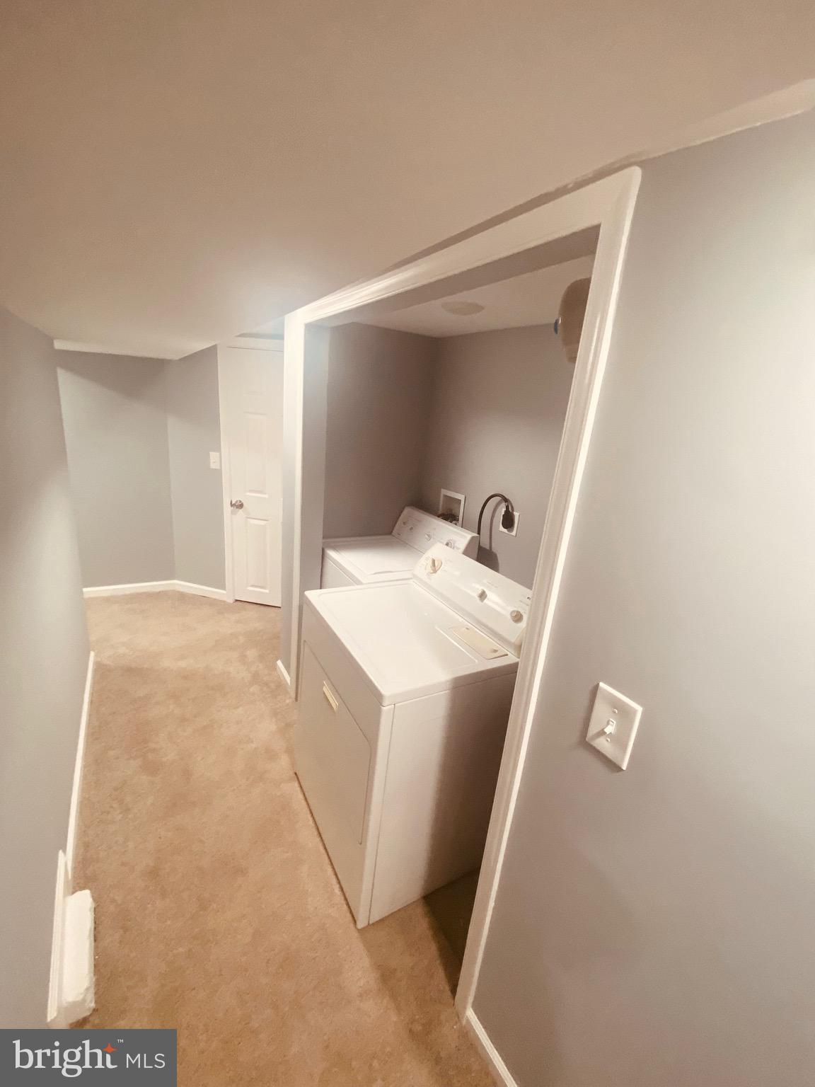 ROSEMONT - Residential Lease