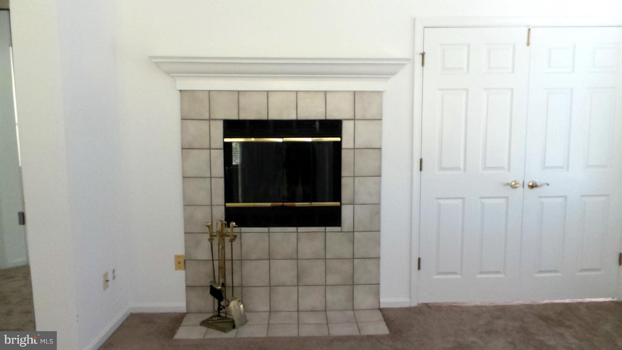 SOLOMONS LANDING - Residential