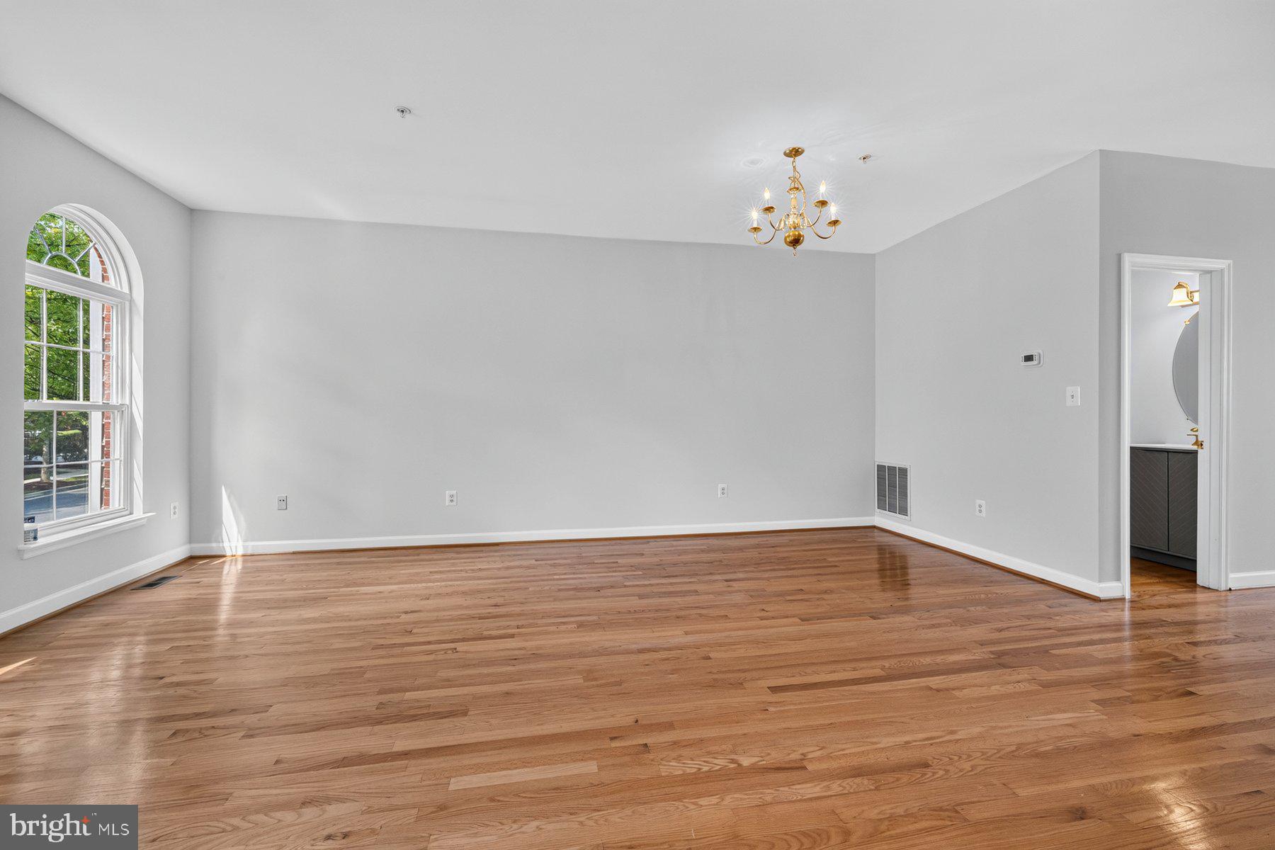 8010 HOMEFIELD DRIVE