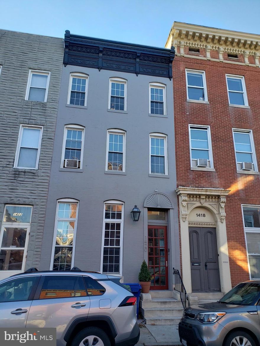 Nice  Studio  with 1 Full Bath  near the in harbor area. Washer/Dryer available in the building 
Apt on 1st flor near nice restaurant and shopping and public transportation  and nearby  Library .
 Close to D/T in Federal hills area ,online application 
Good credit and responsible tenant to apply.
Please contact for showing  time and for more info with listing agent.