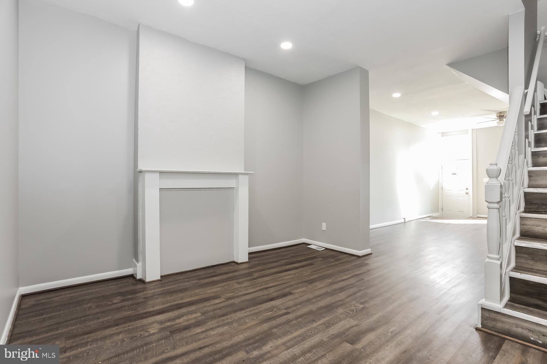 HIGHLANDTOWN - Residential