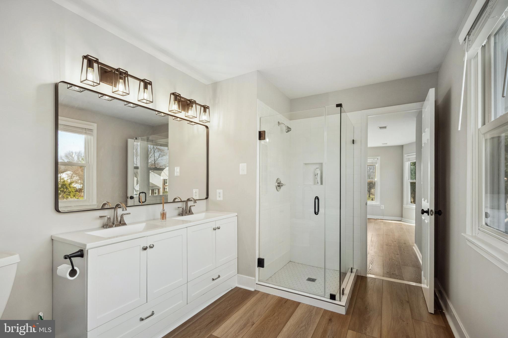 FRANKLIN GLEN - Residential