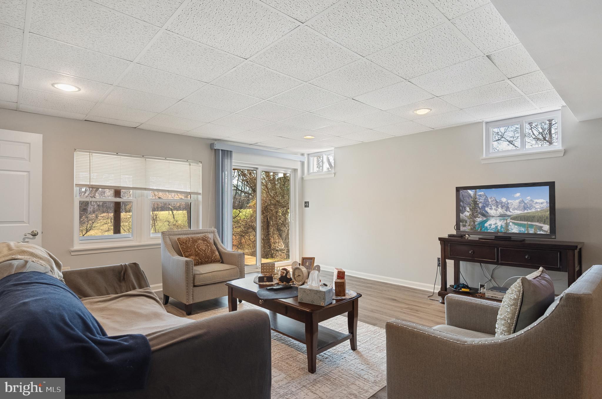 FRANKLIN GLEN - Residential