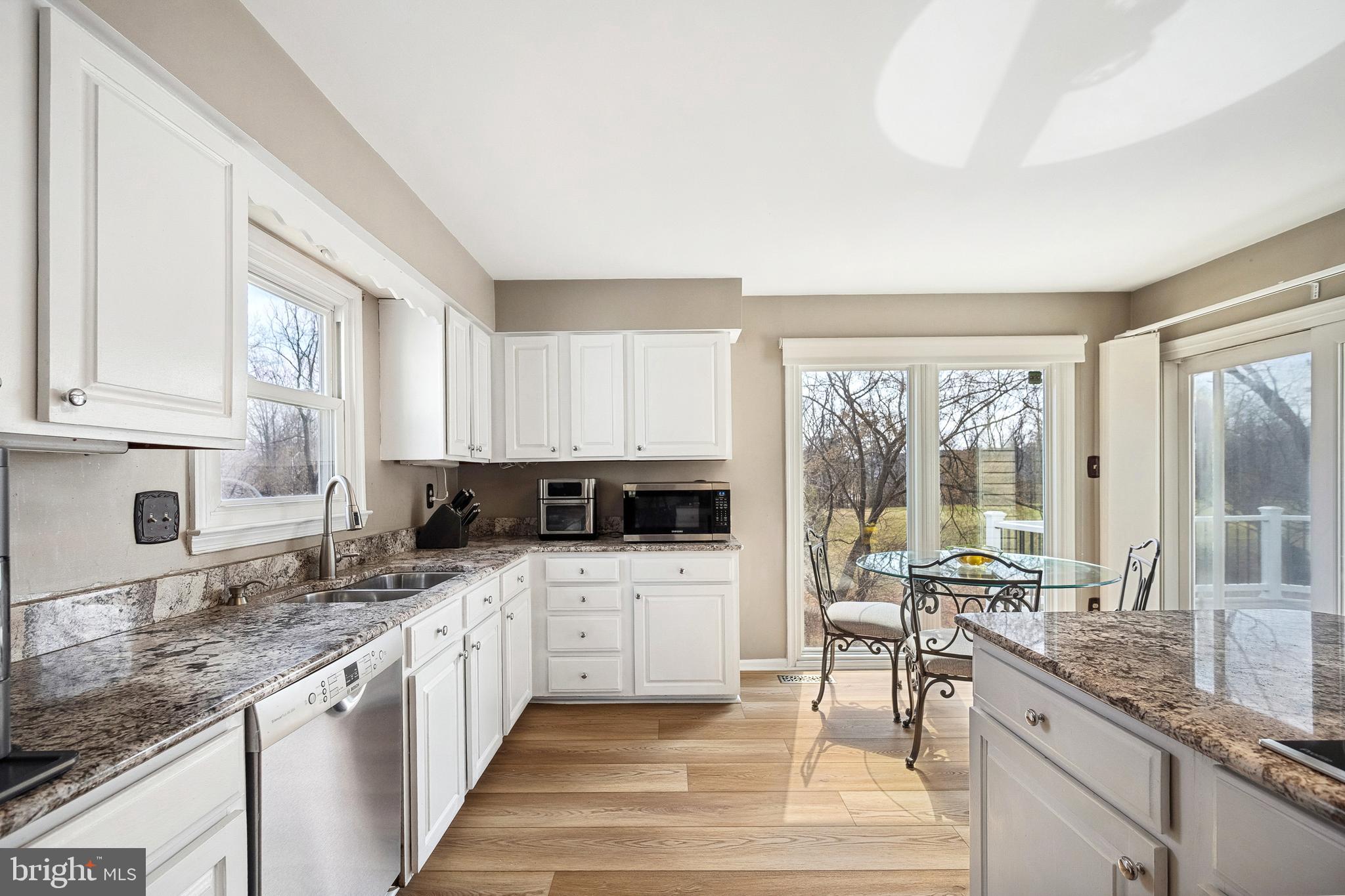 FRANKLIN GLEN - Residential