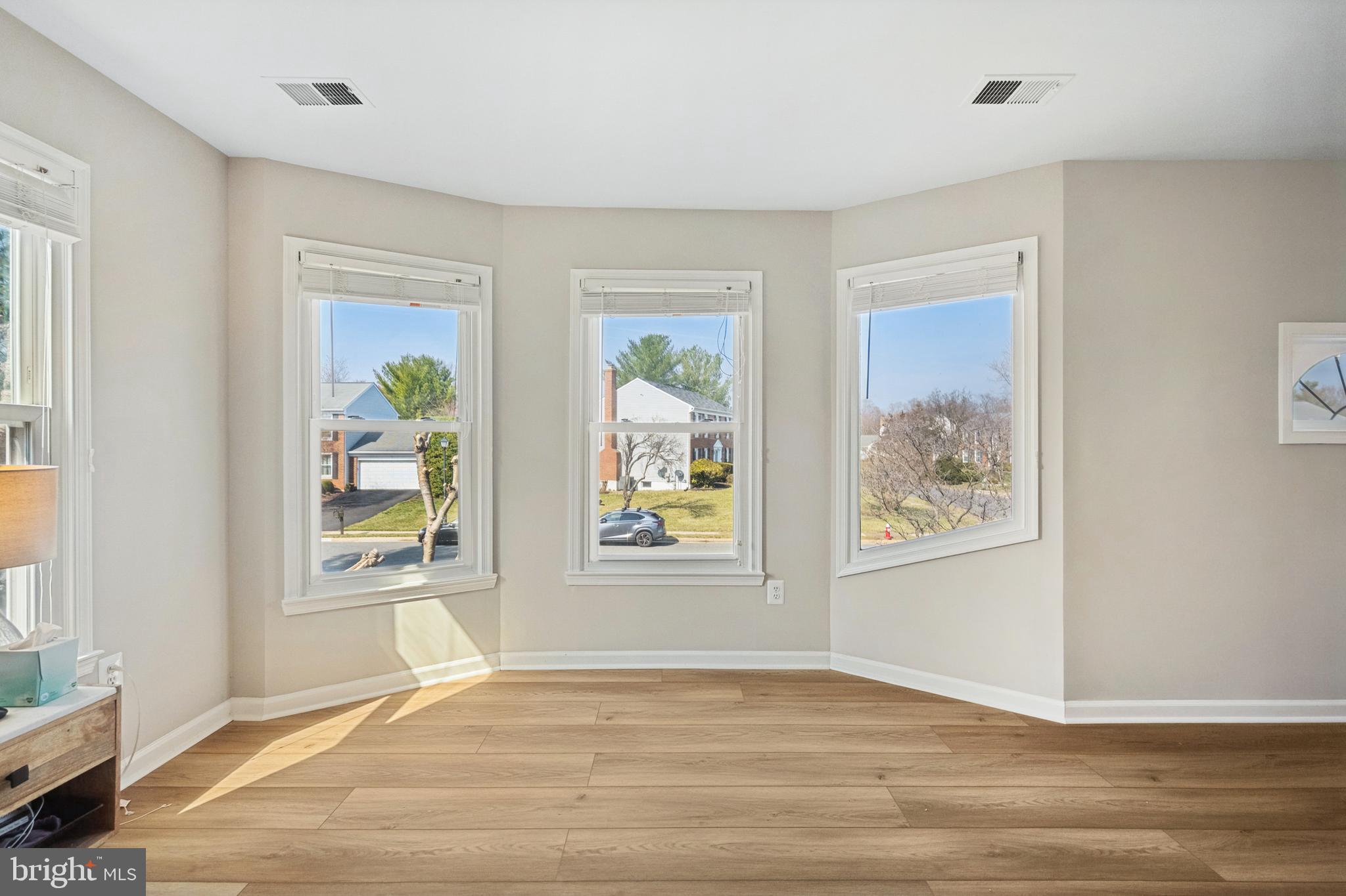 FRANKLIN GLEN - Residential