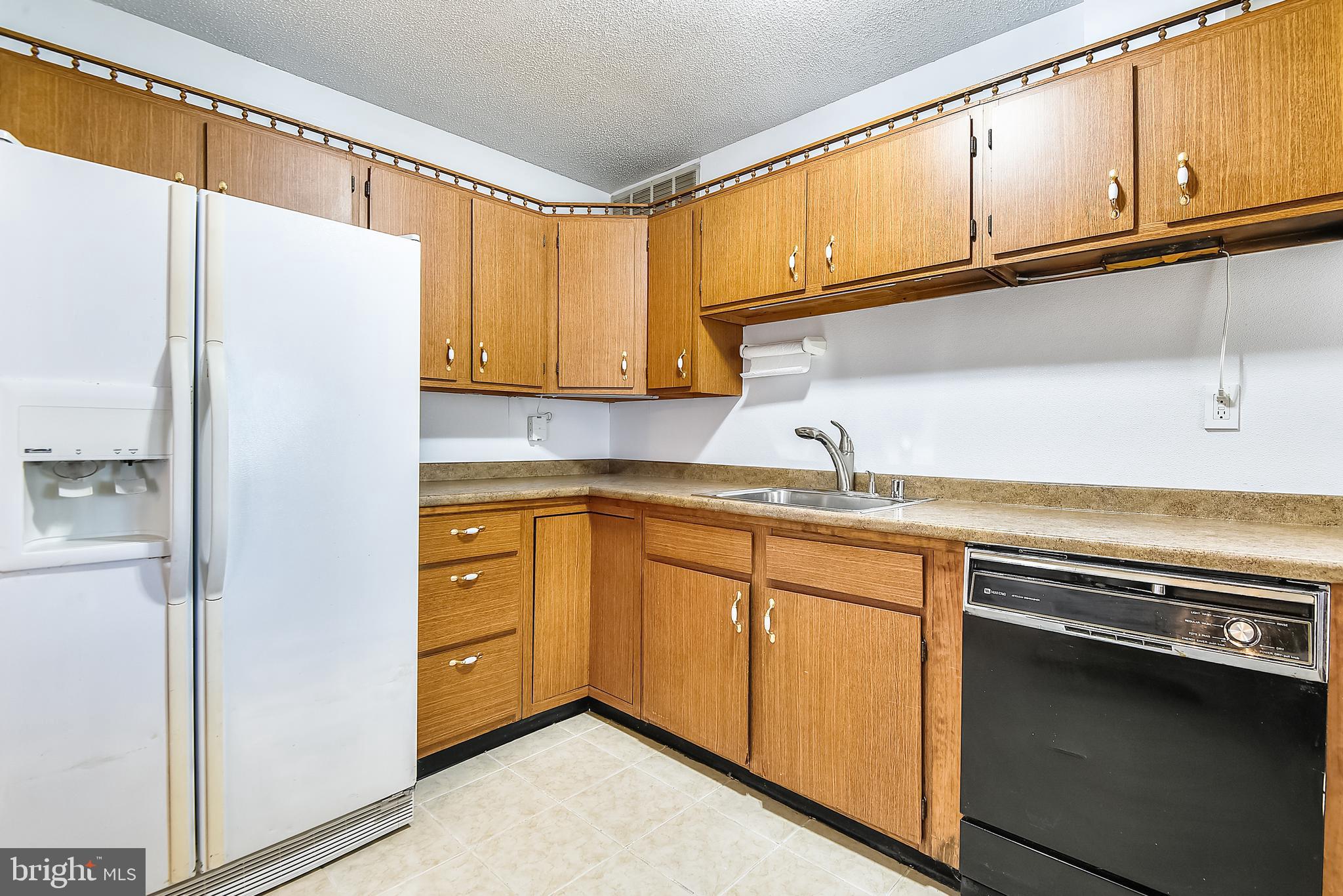 MUNROE GARDENS - Residential