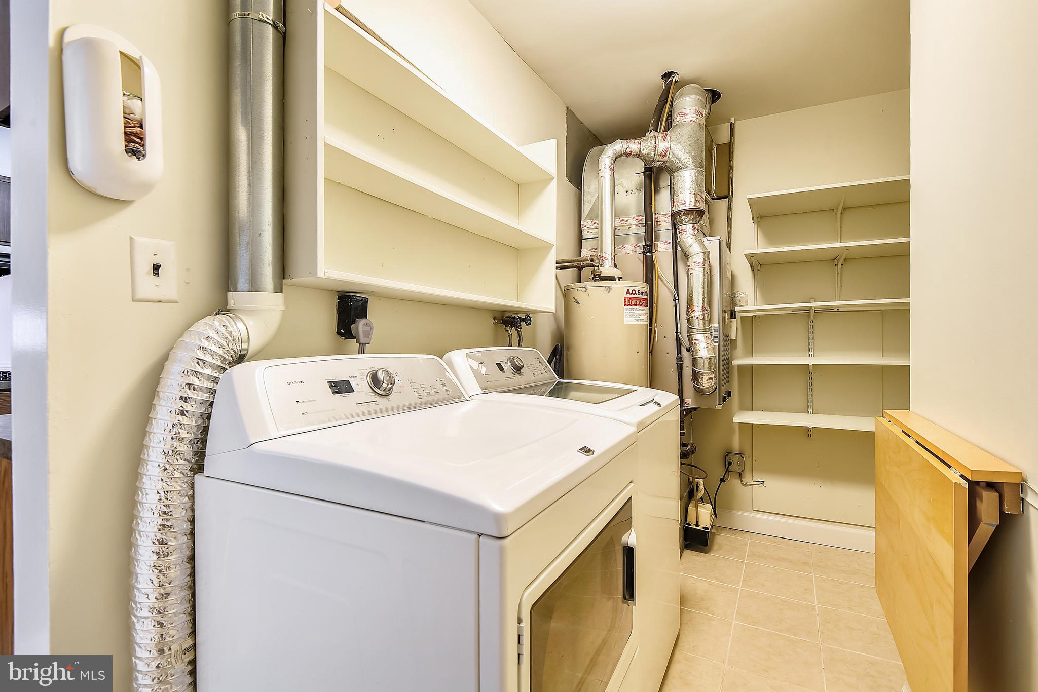 MUNROE GARDENS - Residential