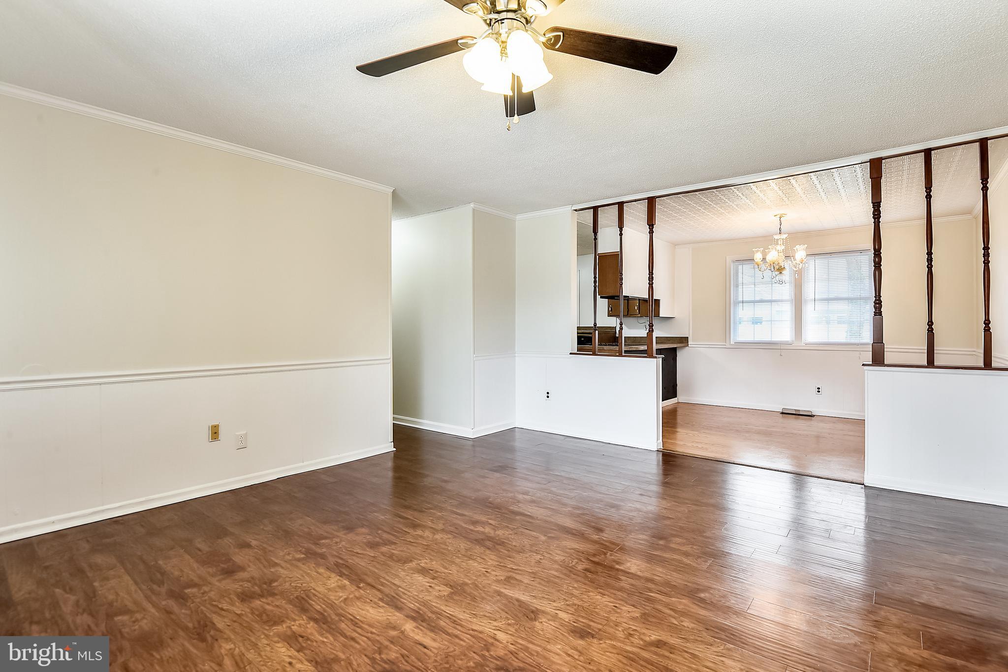 MUNROE GARDENS - Residential