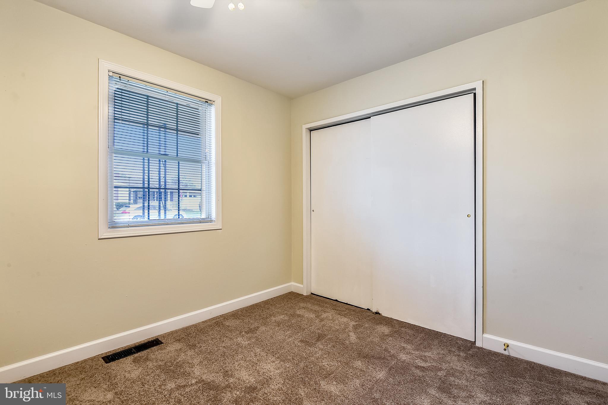 MUNROE GARDENS - Residential