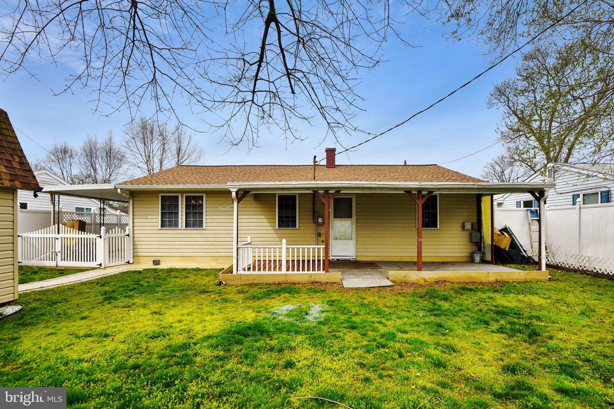 MUNROE GARDENS - Residential