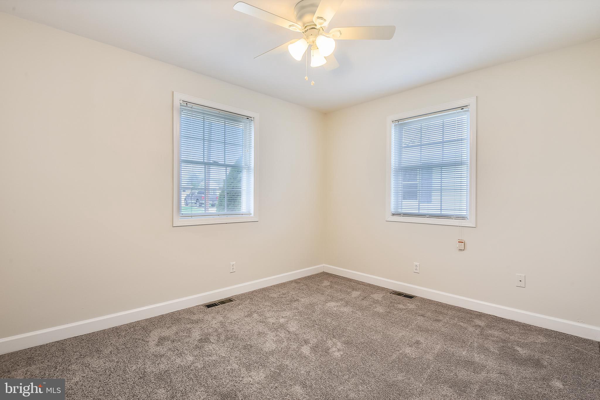 MUNROE GARDENS - Residential