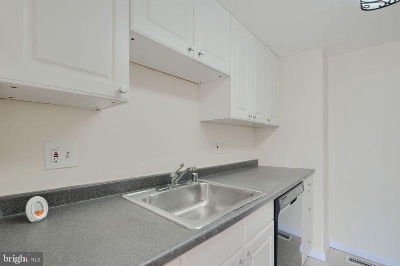 DONCASTER VILLAGE - Residential