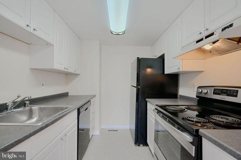 DONCASTER VILLAGE - Residential