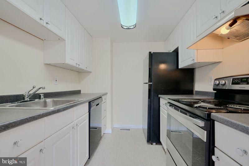 DONCASTER VILLAGE - Residential