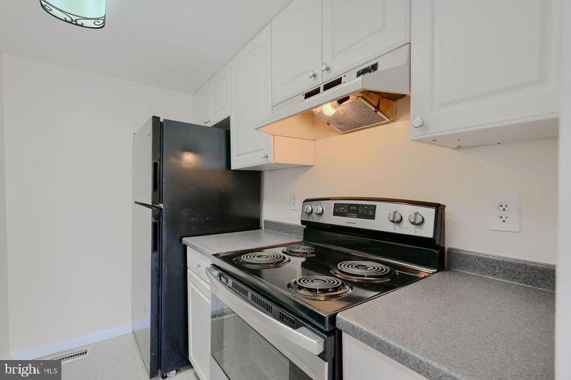 DONCASTER VILLAGE - Residential