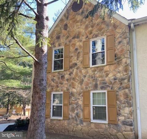 CHESTERBROOK - Residential