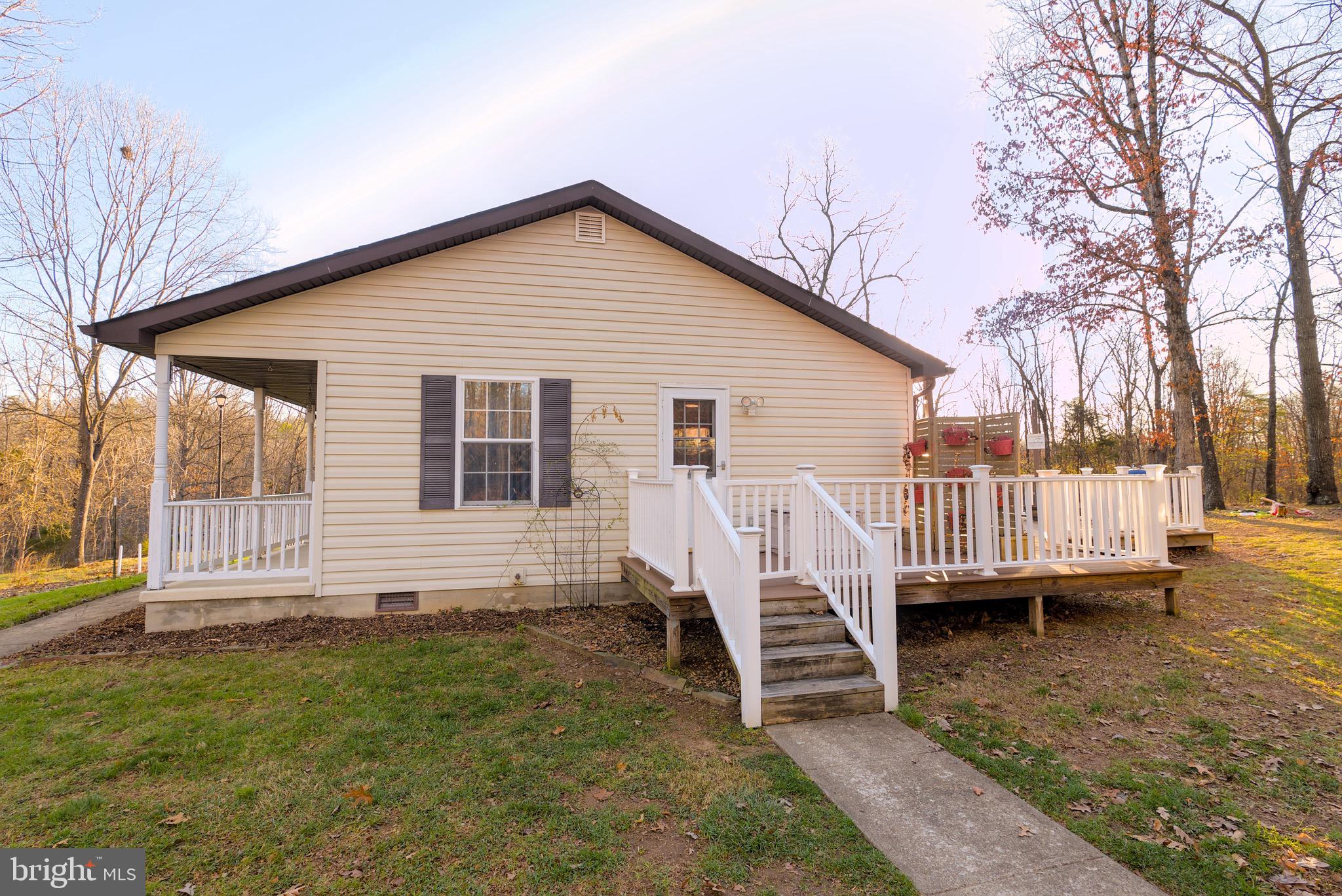 164 HARDWOOD DRIVE