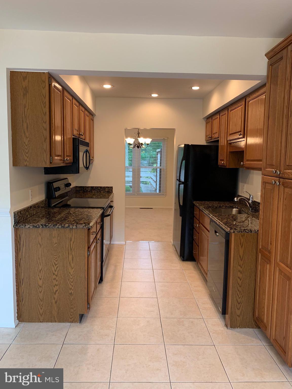 CROFTON COMMONS - Residential