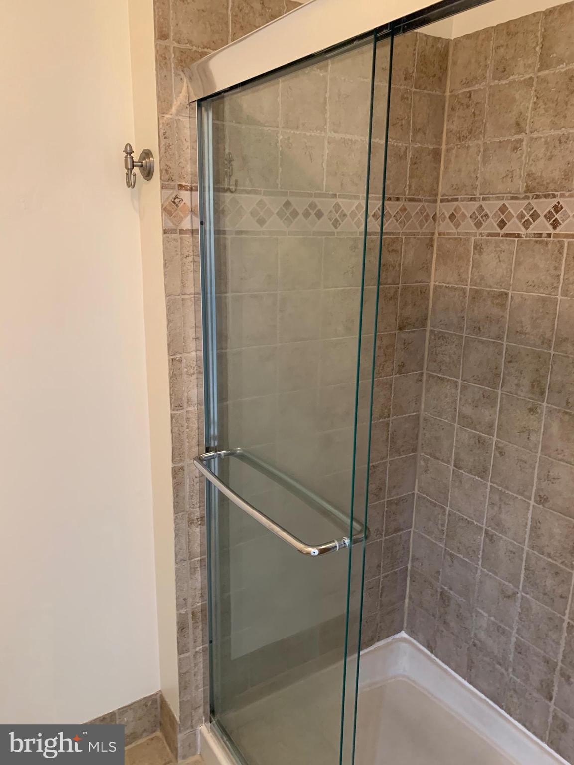 CROFTON COMMONS - Residential