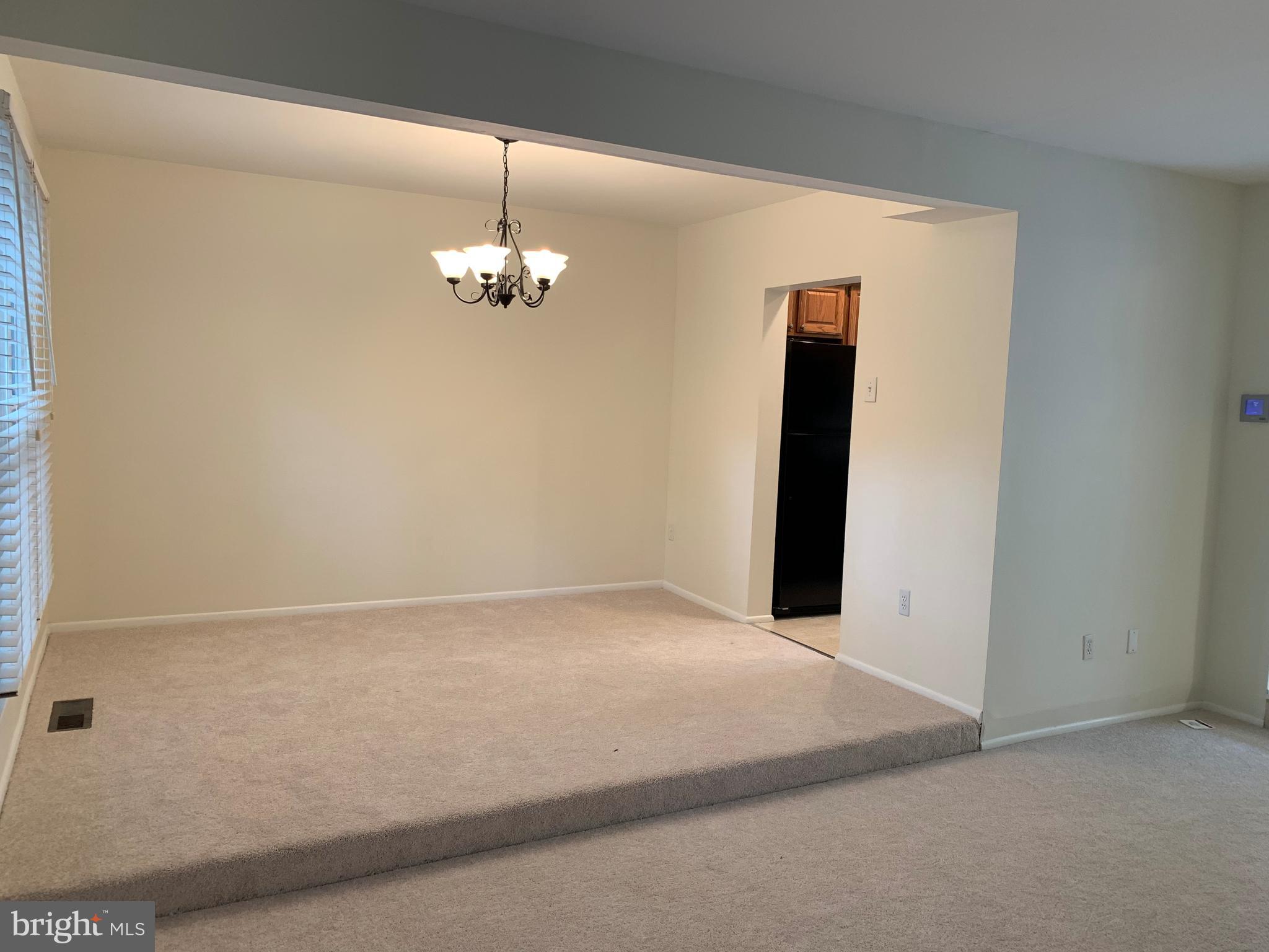 CROFTON COMMONS - Residential