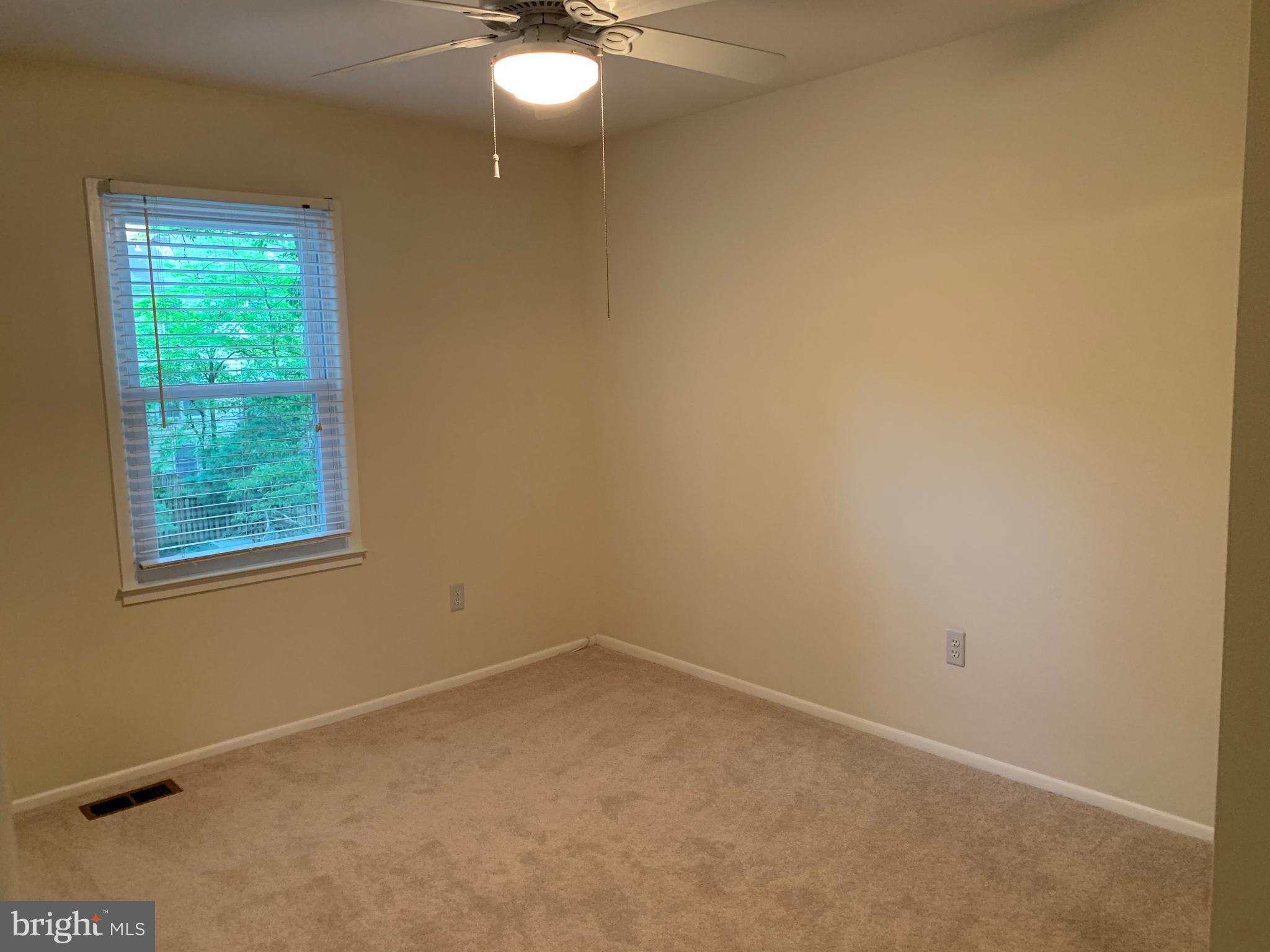 CROFTON COMMONS - Residential