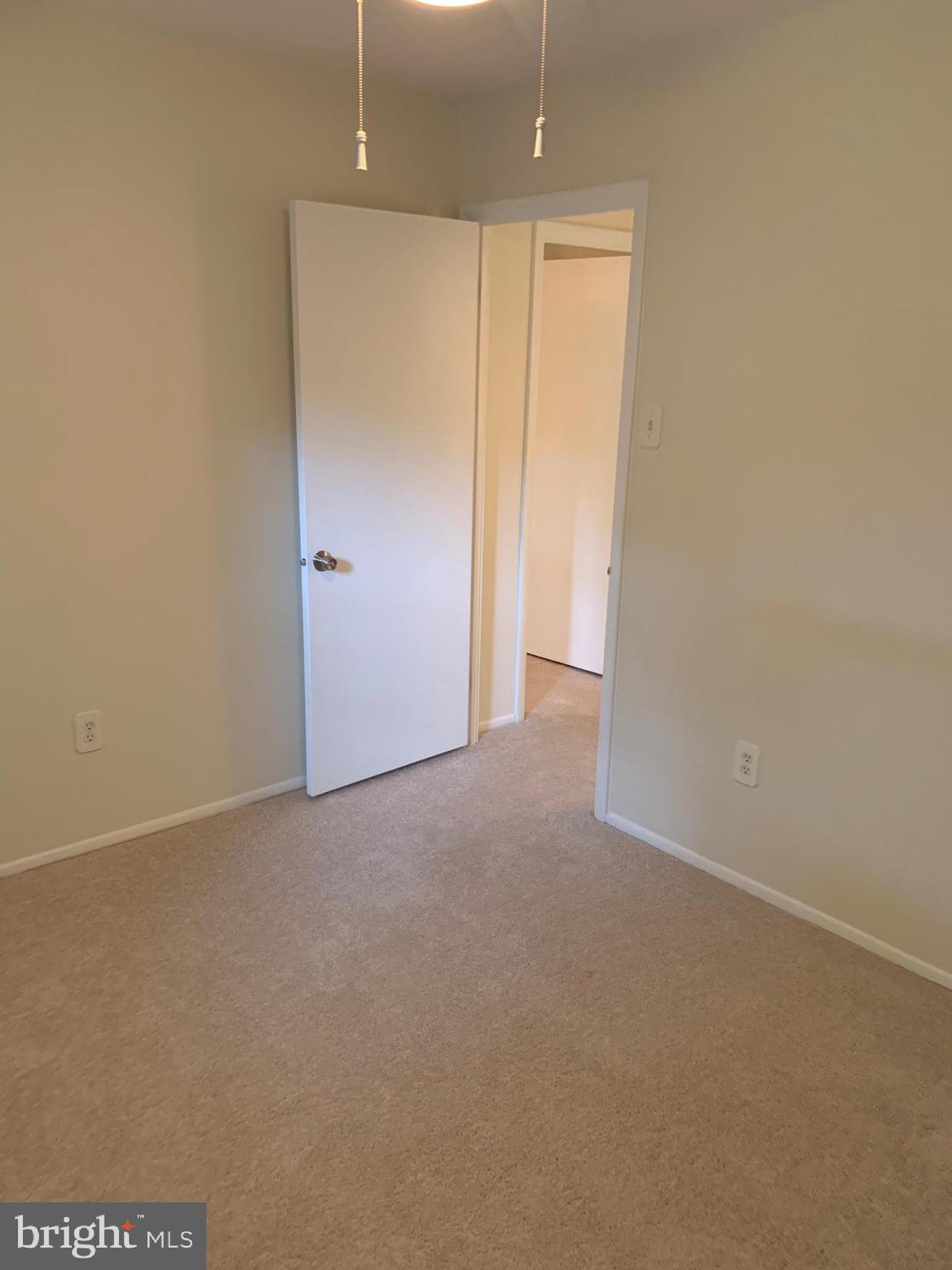 CROFTON COMMONS - Residential