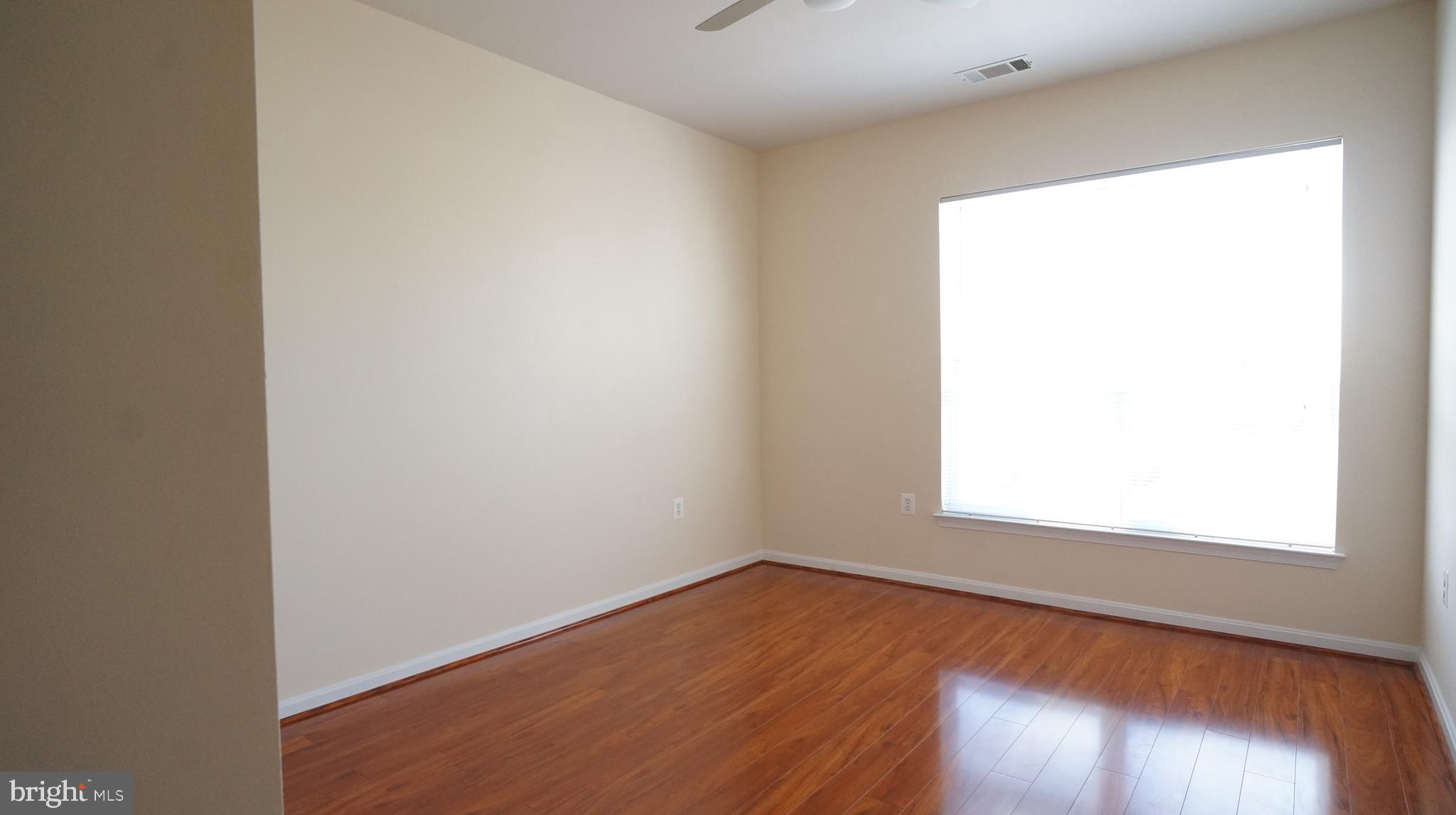 STONE GATE - Residential Lease