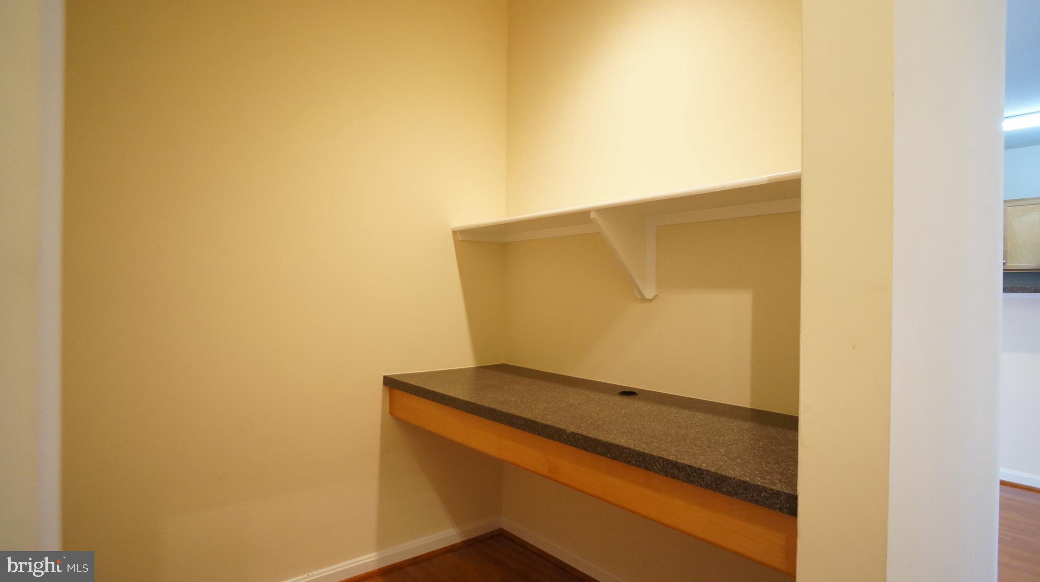 STONE GATE - Residential Lease