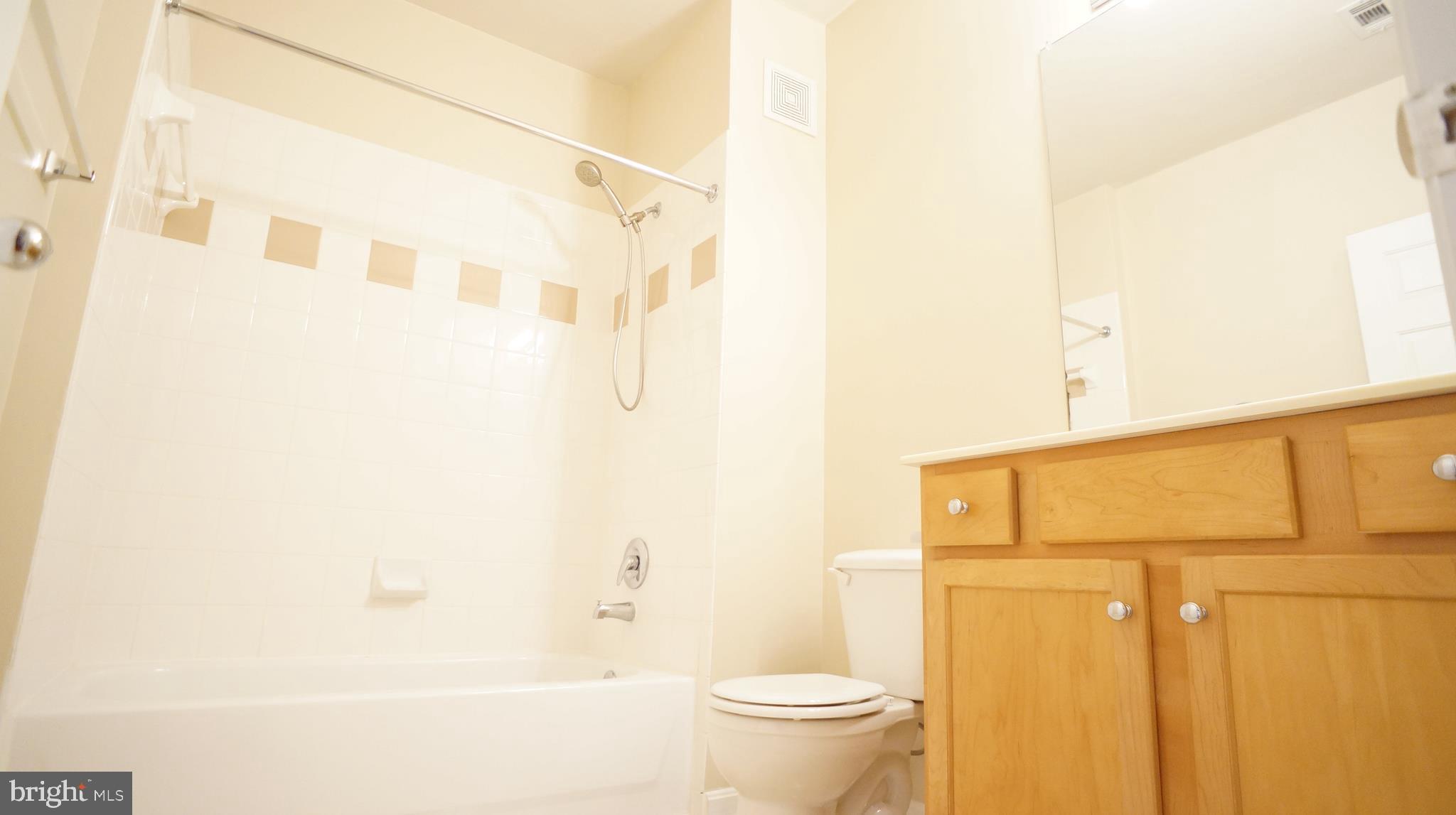 STONE GATE - Residential Lease